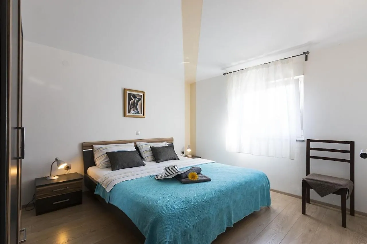 פולה Apartment Carmen קרואטיה
